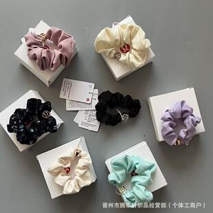 ��Ʒ¶¶lu���Rβ��l�K⁺Ͻ��ϸ߼��к�ɫС�c�lȦ�^����l