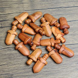 �ד���ľС������������ҷ����S�����������ɫ�����ֹ���ĥֱ��