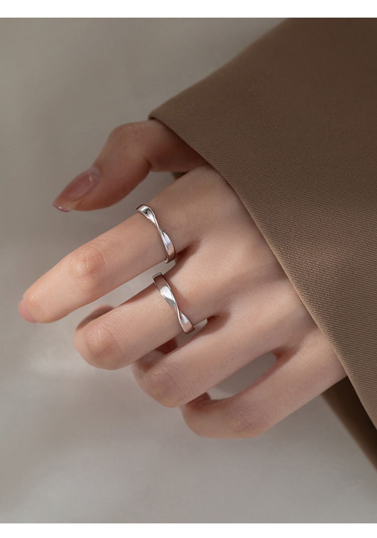 Mobius Couple Rings 3