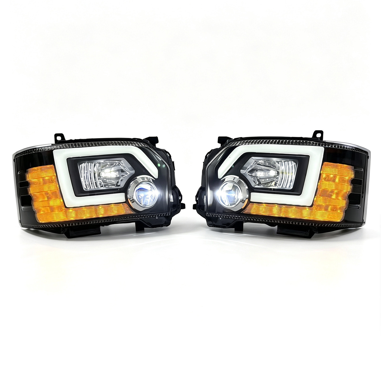 Suitable for 14-18 Toyota Hiace front headlight modification with LED daytime running lights and turn signals
