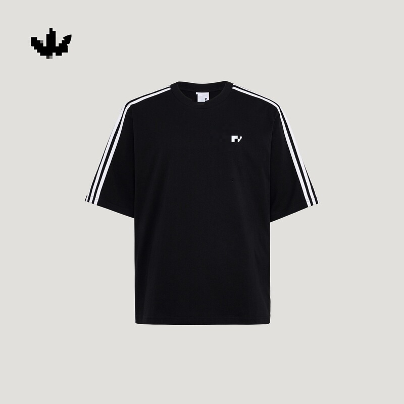 Three-Stripe Versatile Loose Sports Short-Sleeve T-Shirt for Men, New Summer Model, Adidas-Style White Loose Fit Three-Stripe Versatile Loose Sports Short-Sleeve T-Shirt for Men, New Summer Model, Adidas-Style White Loose Fit