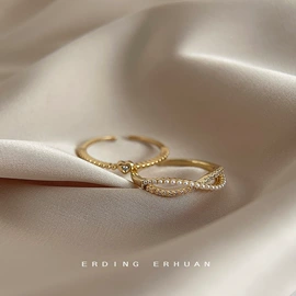 耳钉;耳环;戒指