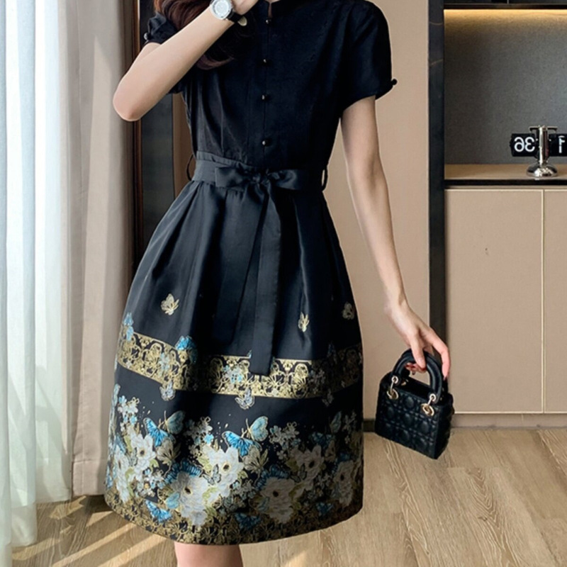 Embroidered Tie-Dye Faux Two-Piece A-Line Dress, High-Waisted Slim-Fit Retro Cheongsam Style, New Chinese Style 2026 Summer Embroidered Tie-Dye Faux Two-Piece A-Line Dress, High-Waisted Slim-Fit Retro Cheongsam Style, New Chinese Style 2026 Summer