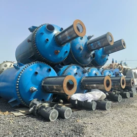 显微镜;发酵罐;其他实验仪器