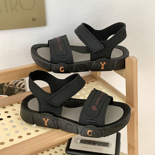 Summer Children's Breathable Sandals for Male and Female Students, Non-Slip Casual Beach Shoes, Trendy Footwear, Children's Slippers, Foot Protection