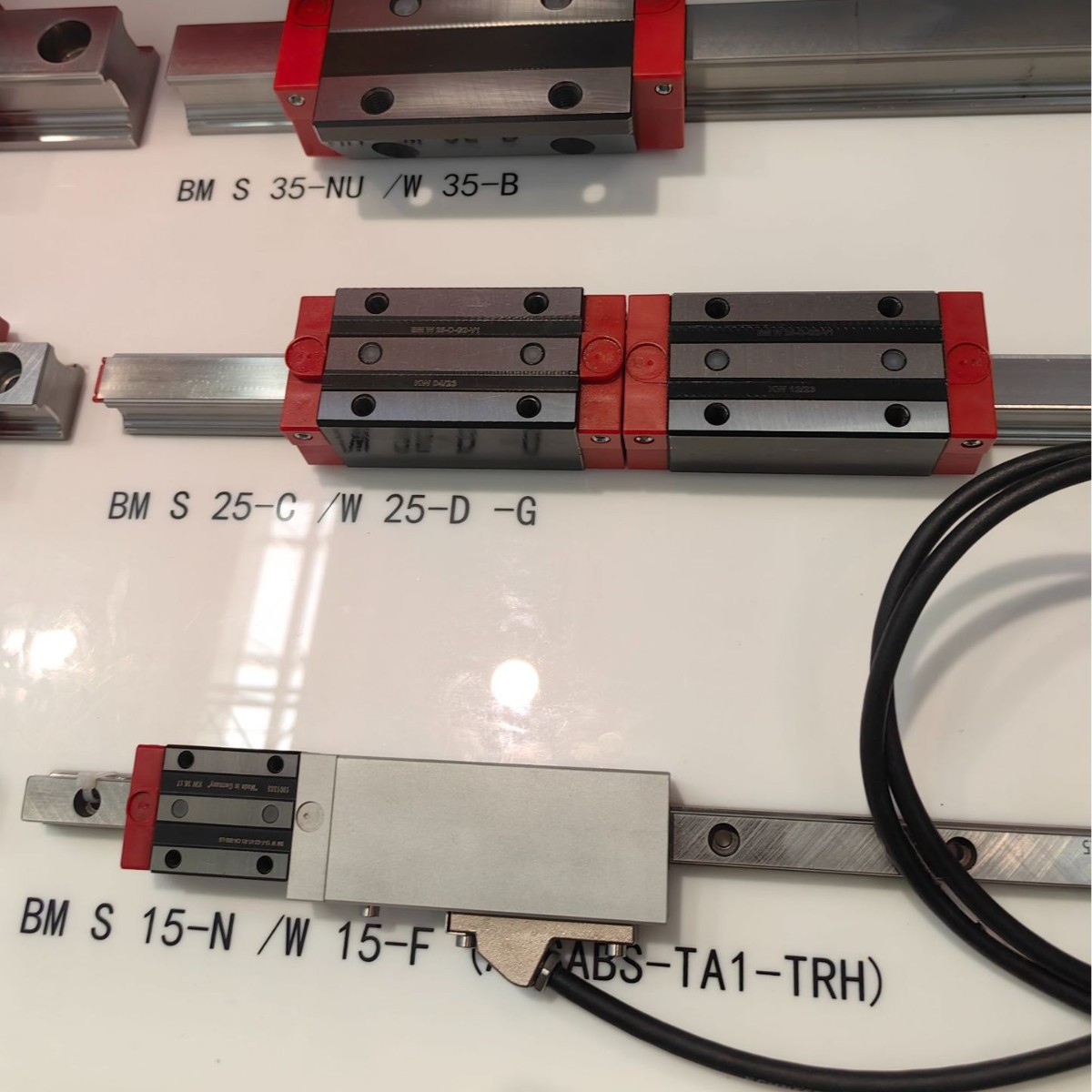 光栅导轨AMSABS 4B S 25-N-G3-KC-R12-5337-28.5-28.5-CN-TA1
