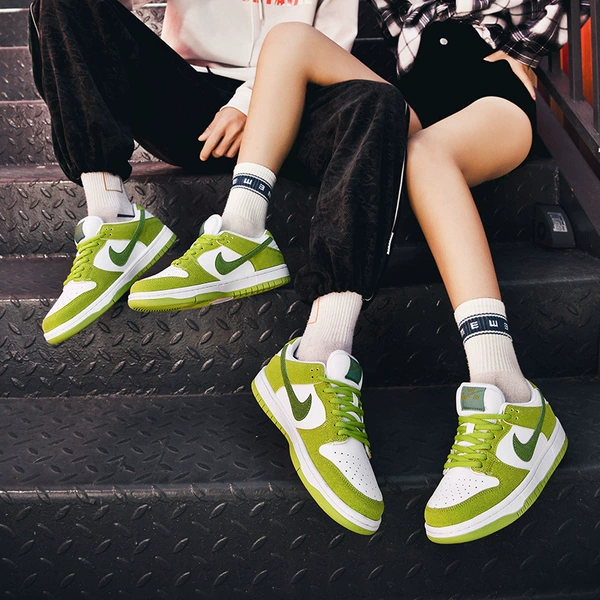 “Green Apple”, for men and women
