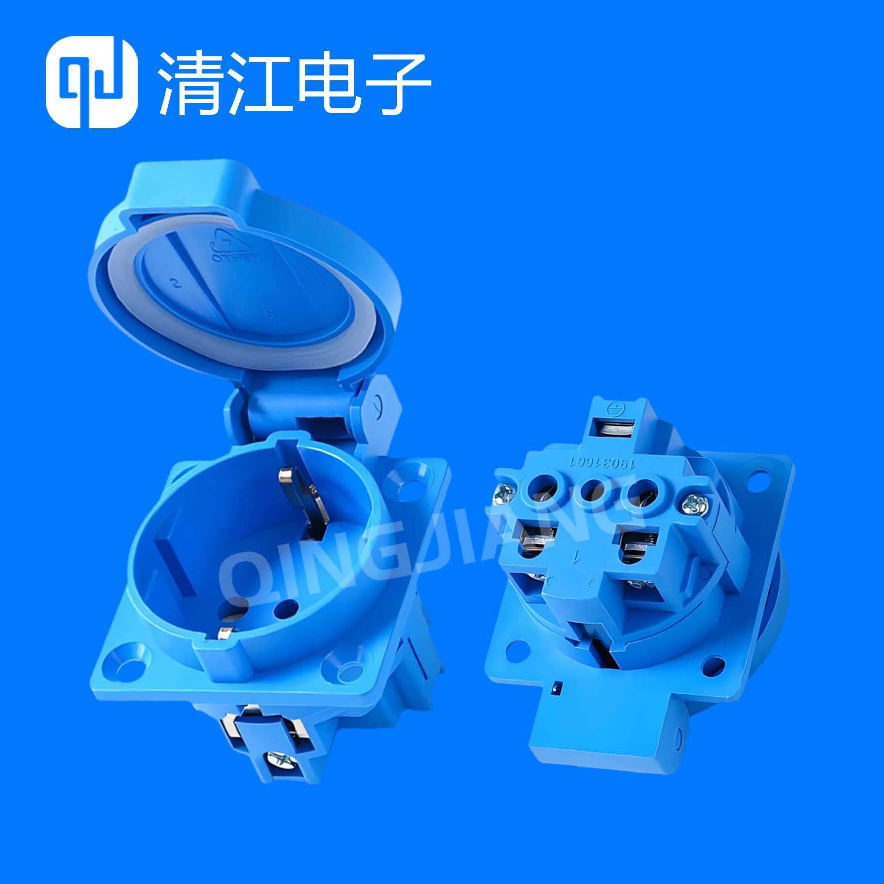 工业IP54级防水电源插座三孔直插插座16A航空船舶明装意大利插座