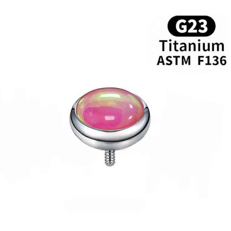 16G labret stud size and finish detail