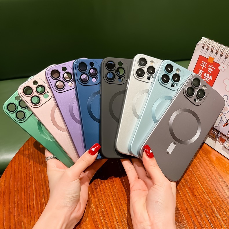 Apple 17 磁気吸着式スマホケース マットシリコン 15promax 全面保護 iPhone16 保護ケース 14 新型|undefined