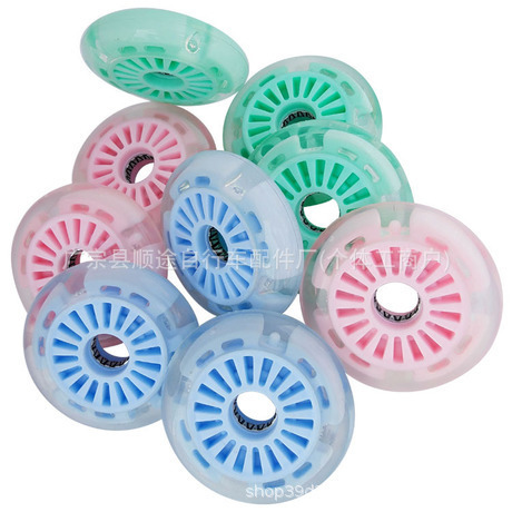 厂家供应90mm太阳花芯PU轮儿童扭扭车滑板车等静音耐磨闪光轮脚轮