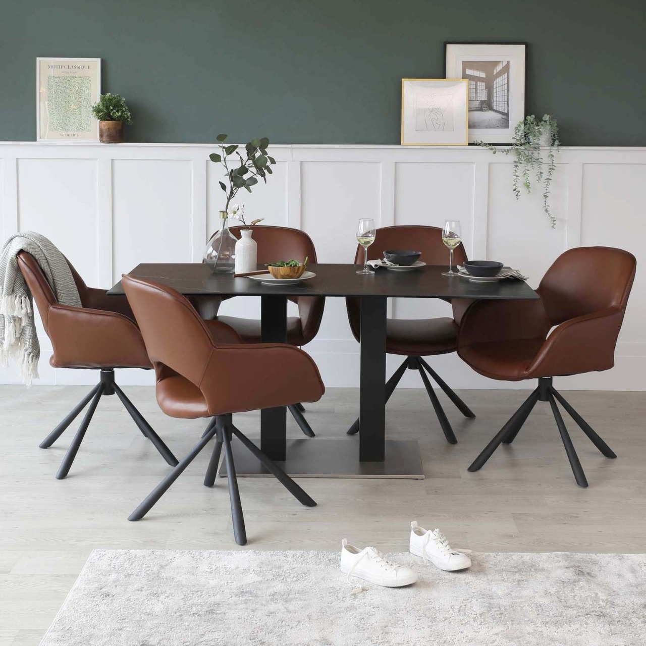 Mesa de comedor de vidrio temperado, mesa de roca de lujo, mesa de comedor moderna y simple.
