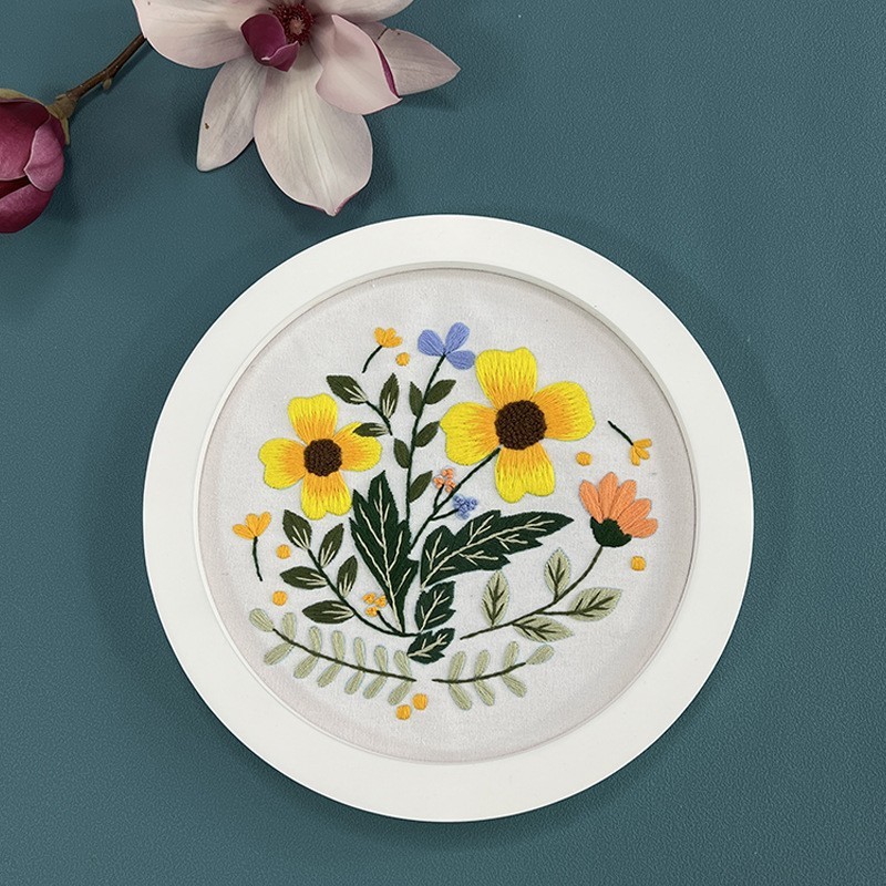Lu bordado hecho a mano paquete de material de bricolaje decoración de la sala de estar colgando pintura transfronteriza descripción inglés flores brillantes y plantas traje image 20