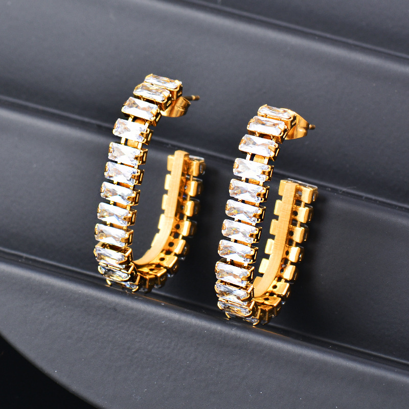 1 Pair Retro C Shape Inlay Titanium Steel Zircon Hoop Earrings display picture 2