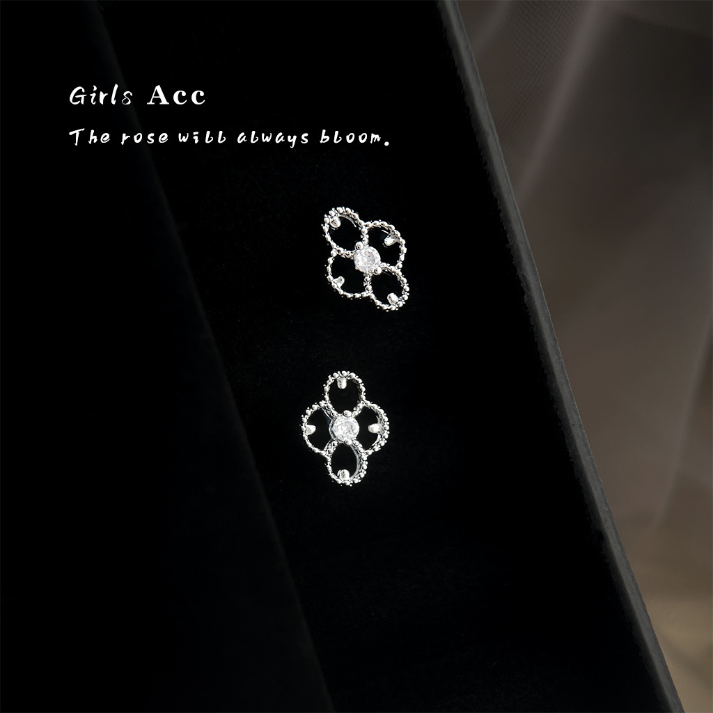 耳语7_0022_耳语场景新水印 拷贝 22.jpg