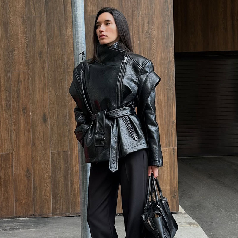 2025 New Autumn and Winter Maillard Retro Pu Leather Jacket Feminine Waist British Style Lapel Motorcycle Top