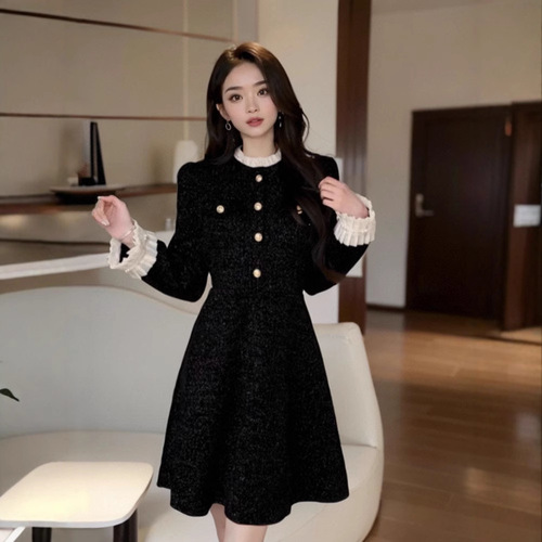 Over the New Year Battle Dress Red Little Fragrance Wind Women's Autumn/Winter Petite Size Annual Meeting Small Formal Dress Chinese Style
