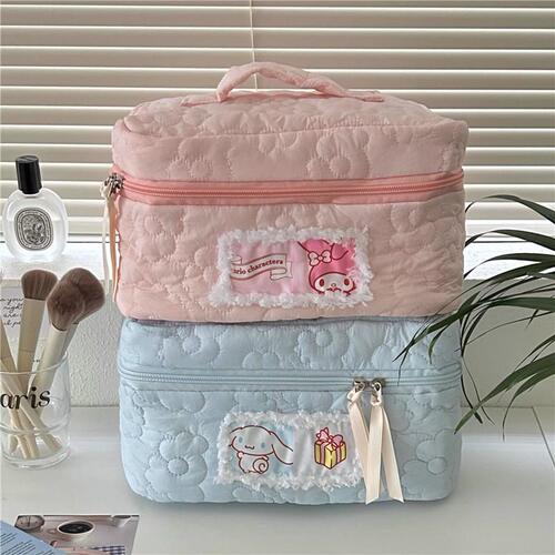 Cute cat cosmetic bag, girly heart, large capacity storage bag, student portable travel toiletry bag, portable storage bag