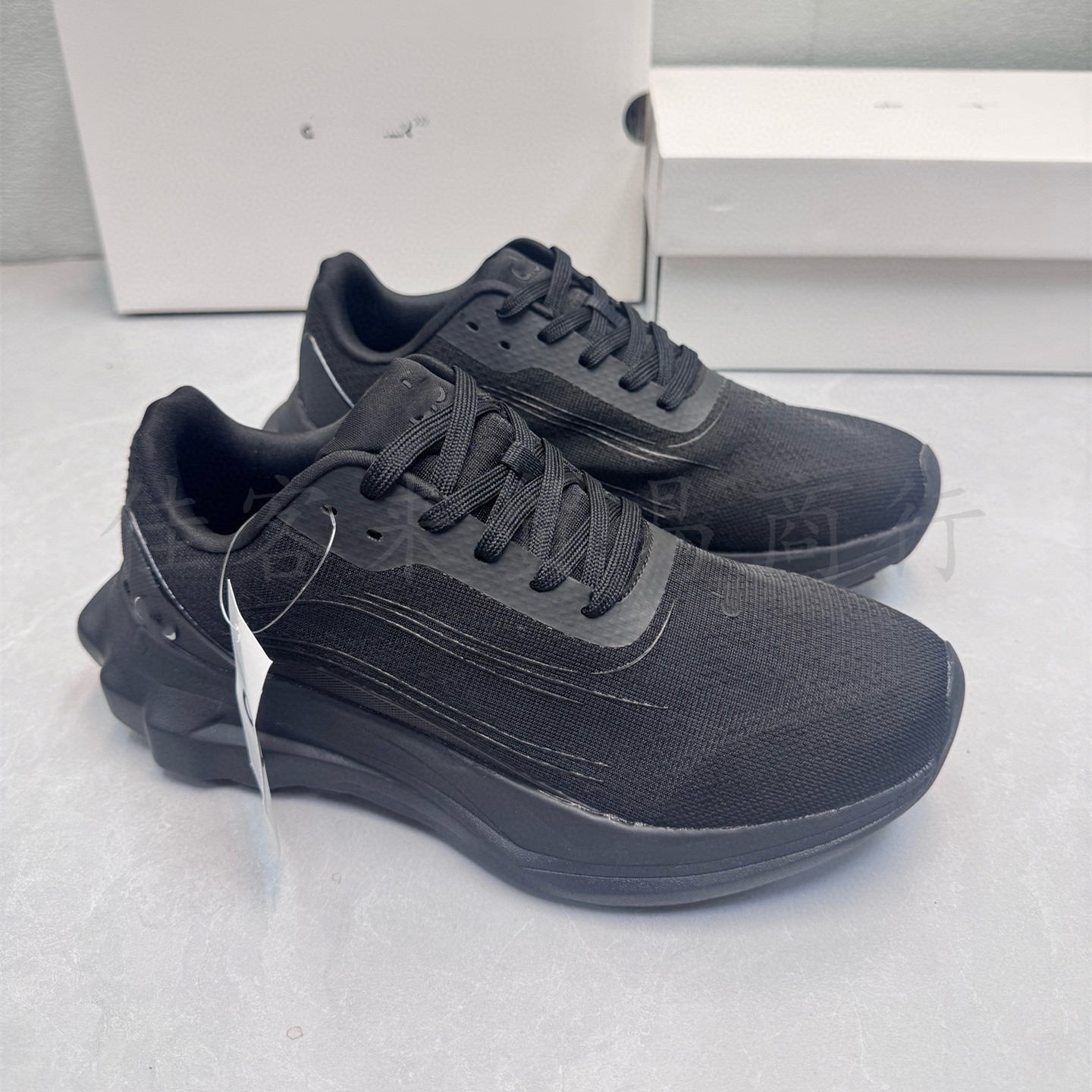 Guanqian pareja de alta calidad zapatos de malla transpirables primavera y verano nuevos zapatos casuales amortiguadores de suela gruesa zapatos de yoga para correr