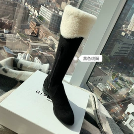 女式休闲单鞋;女式皮靴;女式运动单鞋