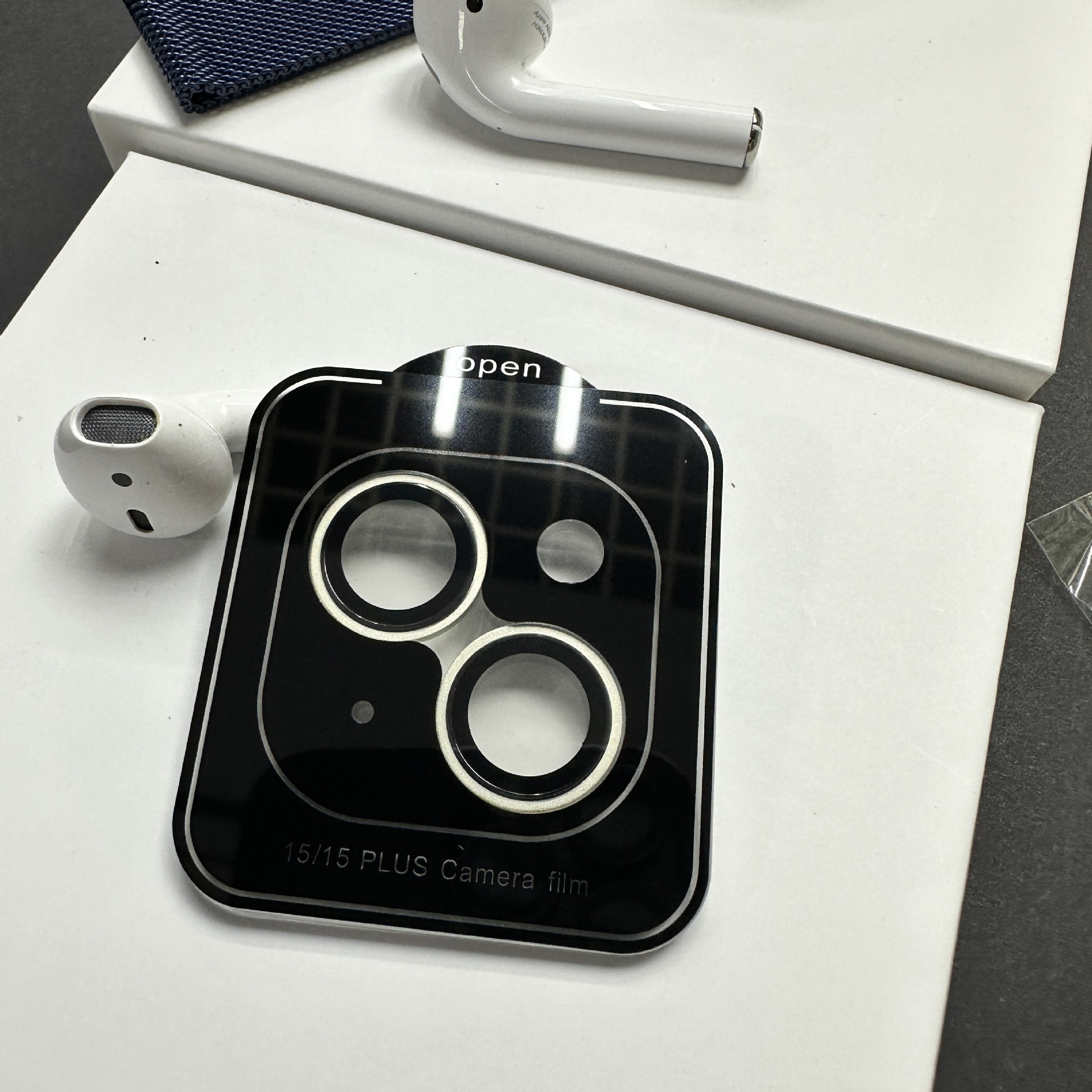 Adecuado para Apple 15 cámara trasera protector de película de lente iPhone15plus anillo de lente de ojo de águila AR antirreflectante