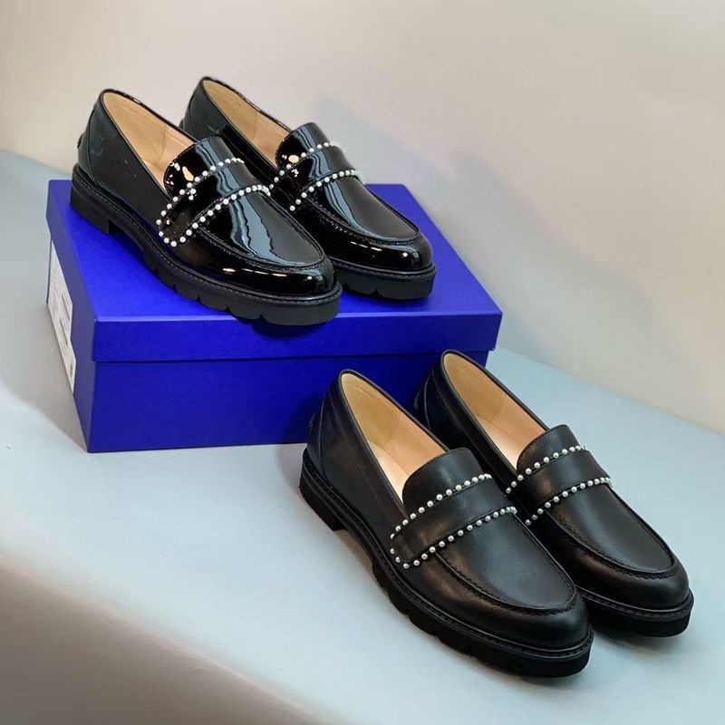 外贸2025新款复古漆皮粗跟乐福小皮鞋珍珠深口圆头学院轻奢女单鞋