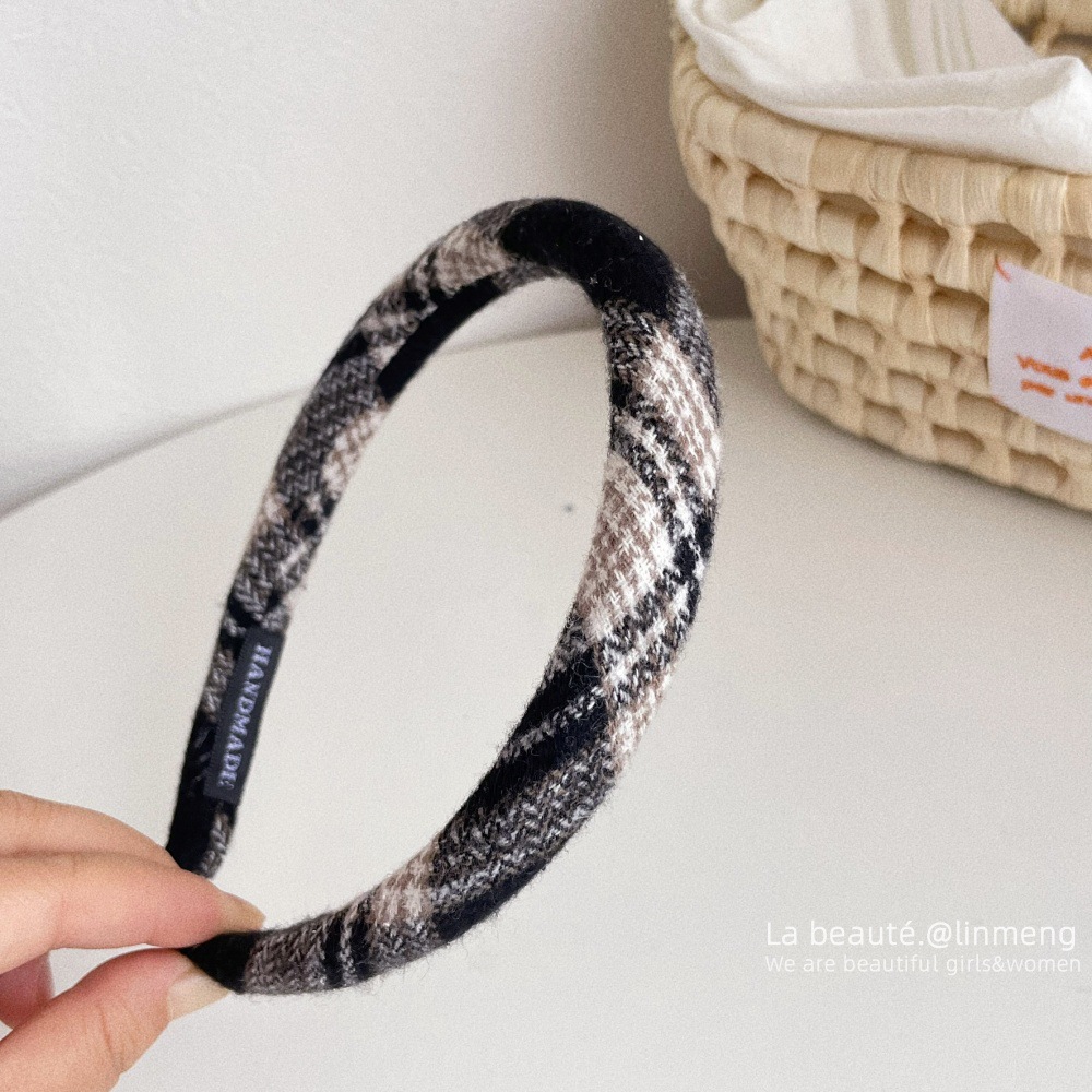 Diadema superior de cráneo alto Diadema de fragancia pequeña negra de alta calidad Diadema de estilo perla coreana arco simple cueva para el cabello accesorios para el cabello femenino