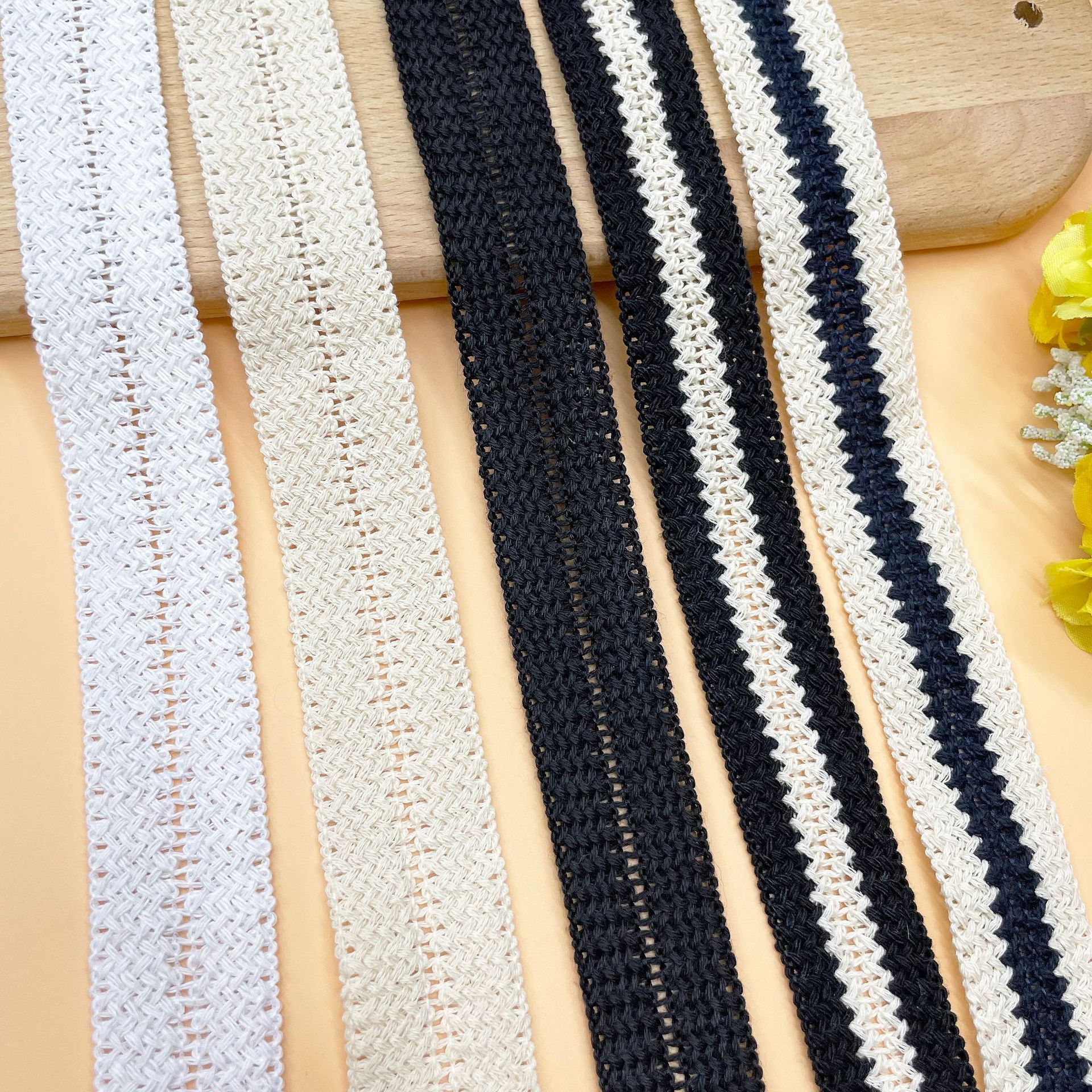 热销3cm小香风人字包边织带服装配饰辅料涤棉包边条裤子侧边花边