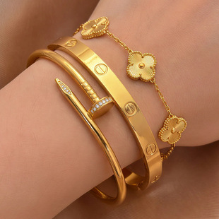 �羳���P䓽�ɫ���C���b����һ�����~��goldbangles��������