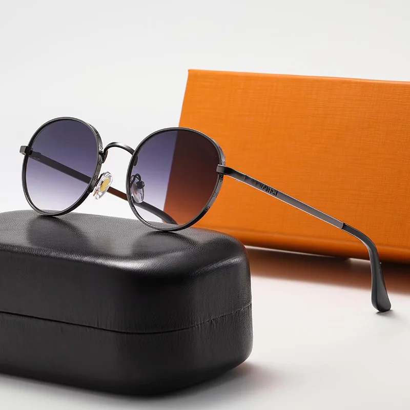 Sunglasses Image 5