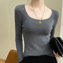 22春季新款精纺薄款100纯羊毛衫女漏锁骨修身打底衫方领针织毛衣