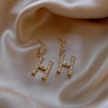 925�y���Ʒ�W�t�n��H��ĸ��Ȧ��ɫ�荶���n���䵭�L�͹Ŷ��hŮ