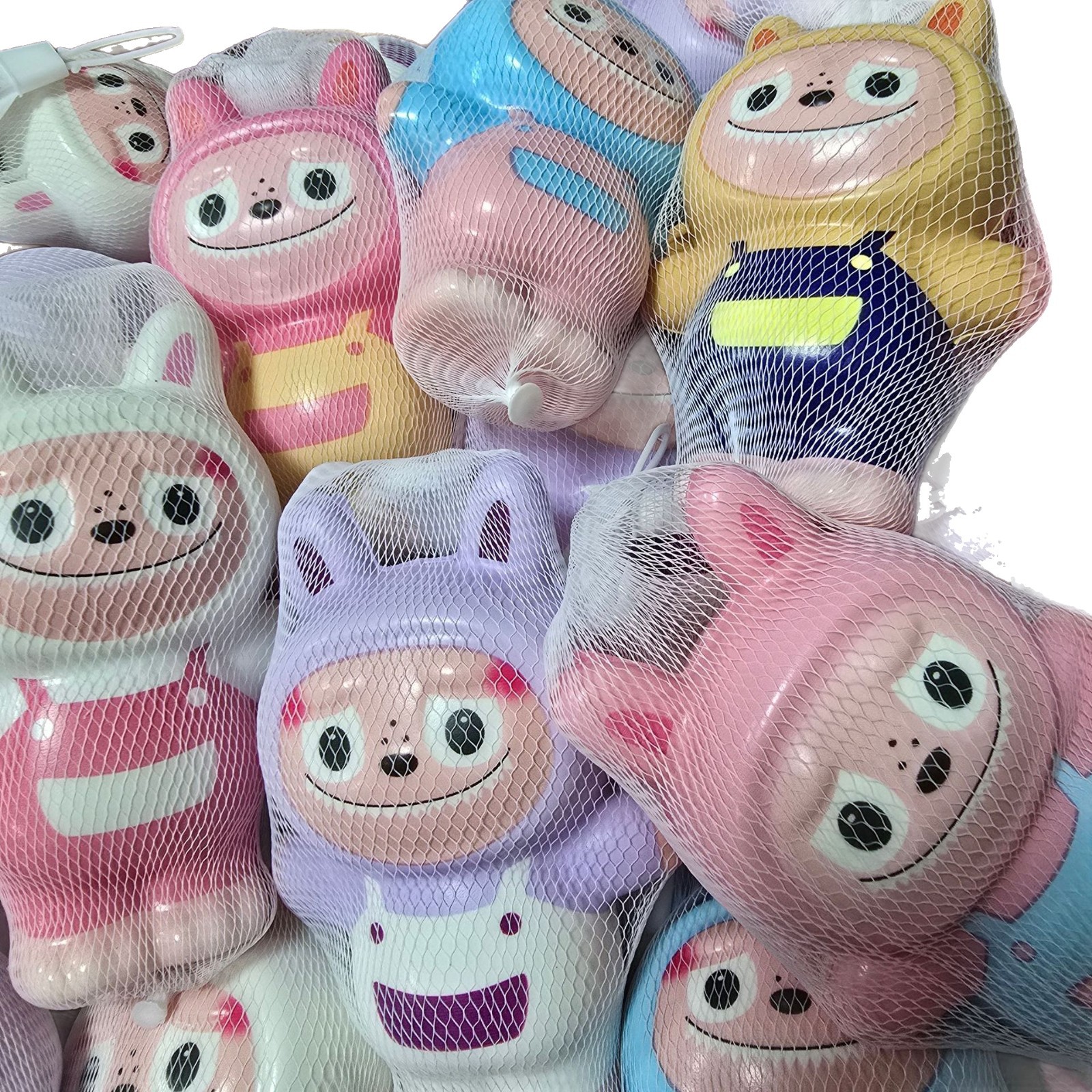 Explosiones de muñecas de llaves de dibujos animados descompresión creativa pellizco juguetes colgantes de estandos de fábrica