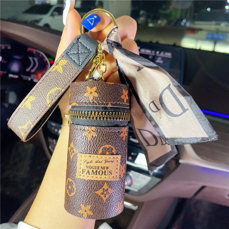 Online Red creative mini bucket lipstick bag keychain exquisite pendant coin purse portable coin storage bag ornaments