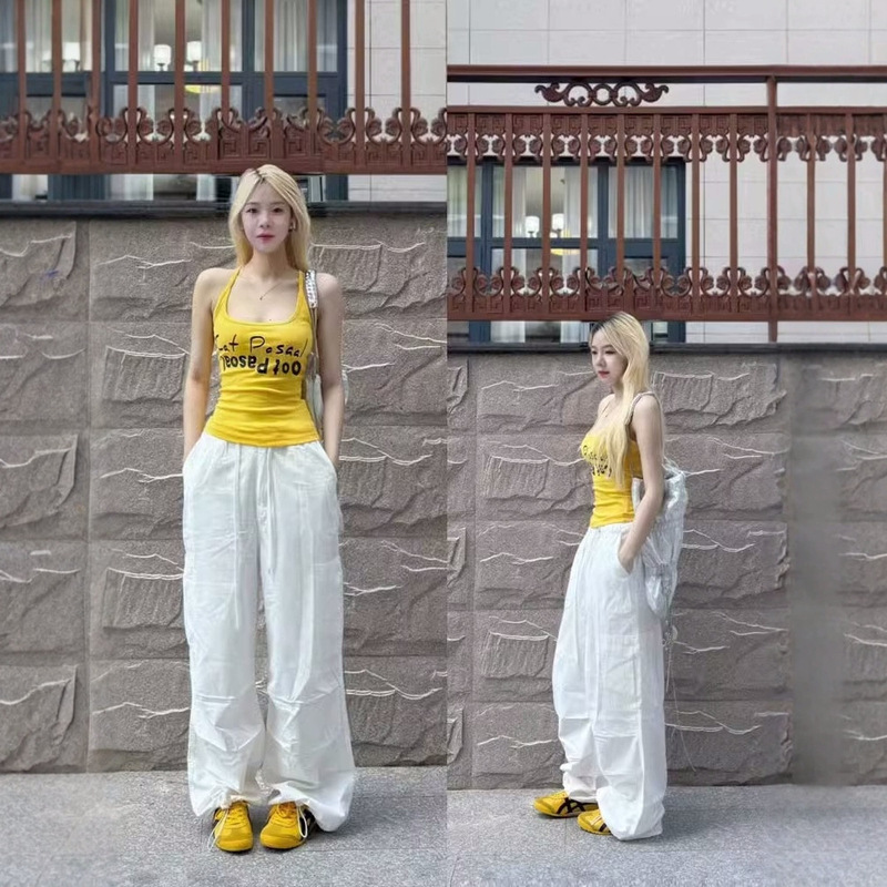 Yellow American Retro Camisole for Women, Suitable for Summer, Can Be Worn as an Inner Layer or Outerwear, Slim Fit, Sweet and Spicy Style, Sleeveless Top That Can Be Worn Outside