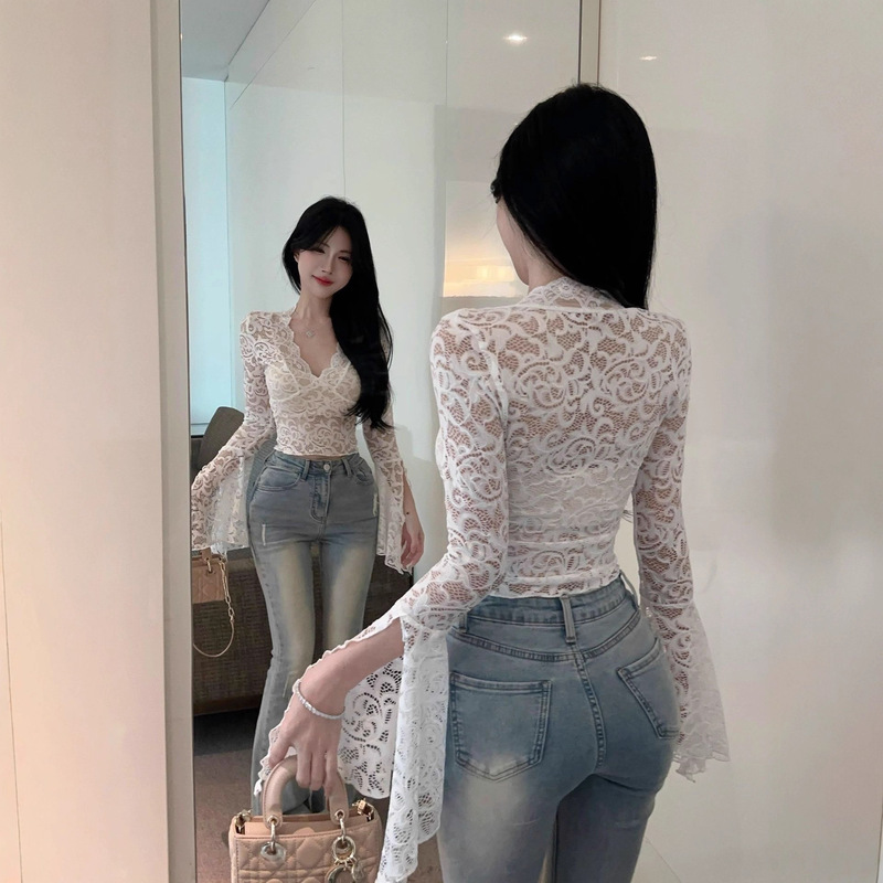 Pure Desire Sweet Hot Girl Sexy Low-Cut Neck Top for Women, Autumn Bell Sleeve Lace Base Shirt, Versatile Korean Style Pure Desire Sweet Hot Girl Sexy Low-Cut Neck Top for Women, Autumn Bell Sleeve Lace Base Shirt, Versatile Korean Style
