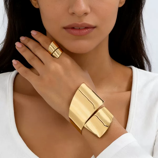 Cross-Border Hot-Selling Personalized Exaggerated Style Women's Open Bracelet Ring Combination Retro Punk Style Jewelry Set