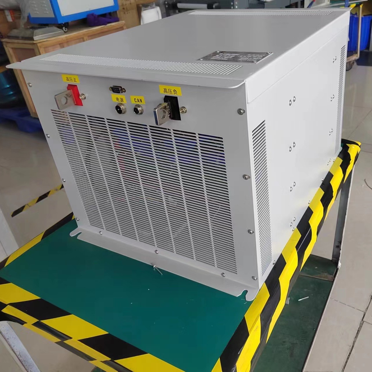 昊瑞昌车载DCDC转换器 400V转48V72V120V200V300V400V风冷液冷型