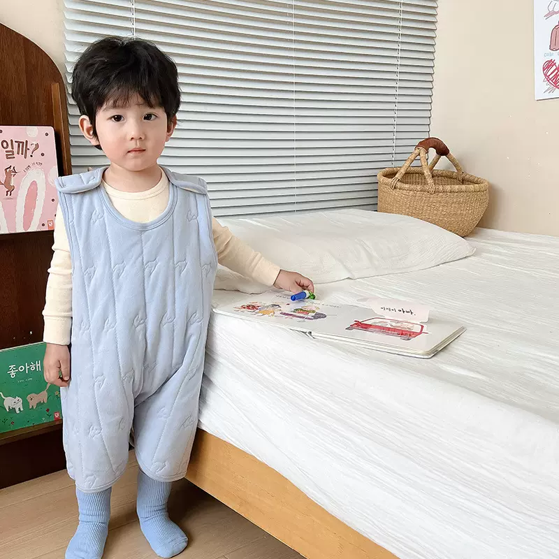2024秋冬宝宝夹棉睡袋羊毛蚕丝背心防踢被男女童加厚保暖睡袍代发