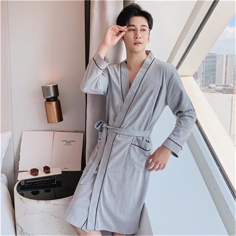 남성용 회색 긴팔 잠옷