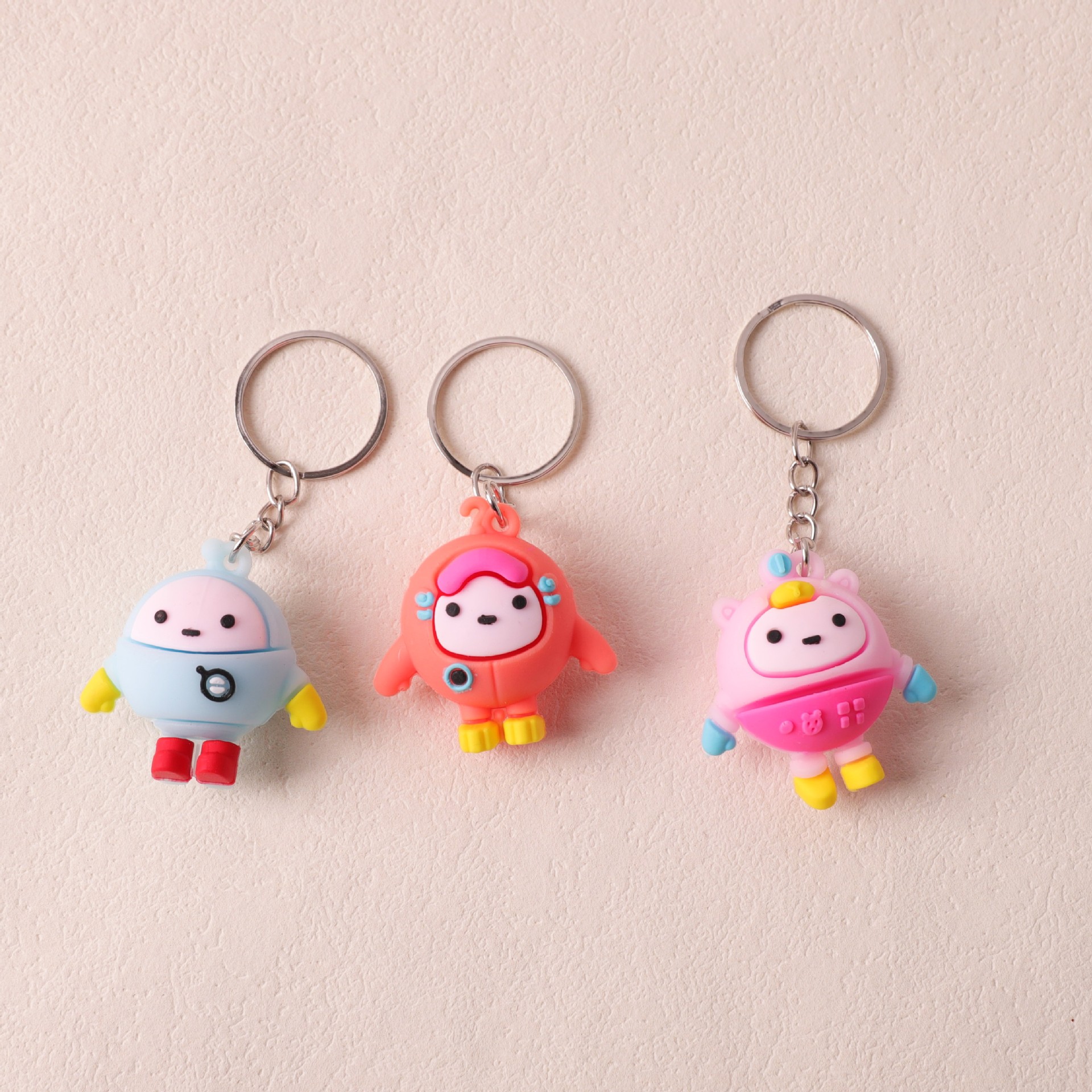 Big Egg Boy Party Keychain Colgante DIY Colgante Mochila Colgante 3D Muñeca de PVC Blanda Regalo