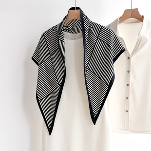 �ļ��͹ŗl�y���ǽz��Ůʿ�߼����������ϵ���ٴ����С�������