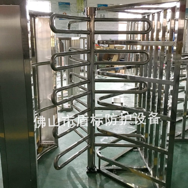 盾标防护生产客运站进出站口通道单向旋转门 不锈钢三辊闸厂家