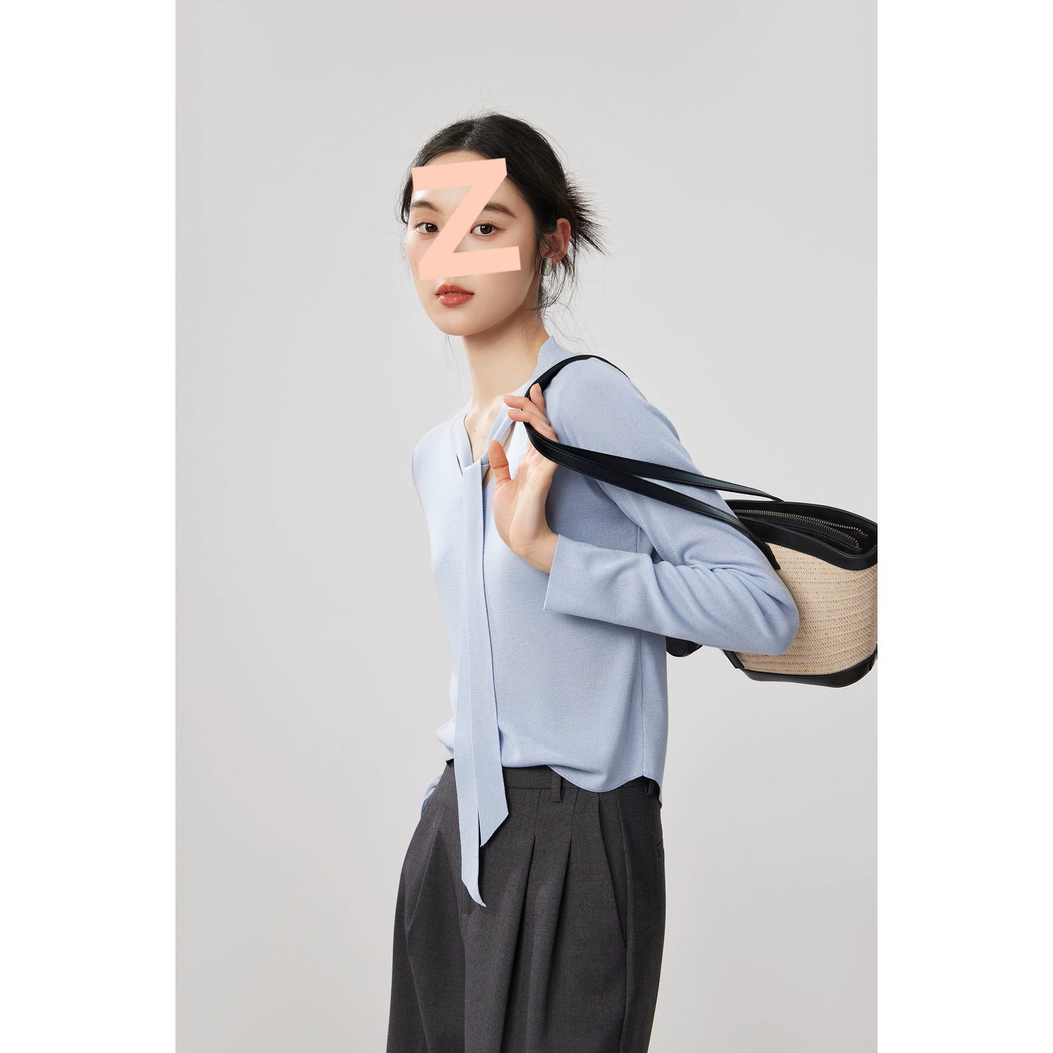 Woolen silk elegant knitted sweater, V-neckline