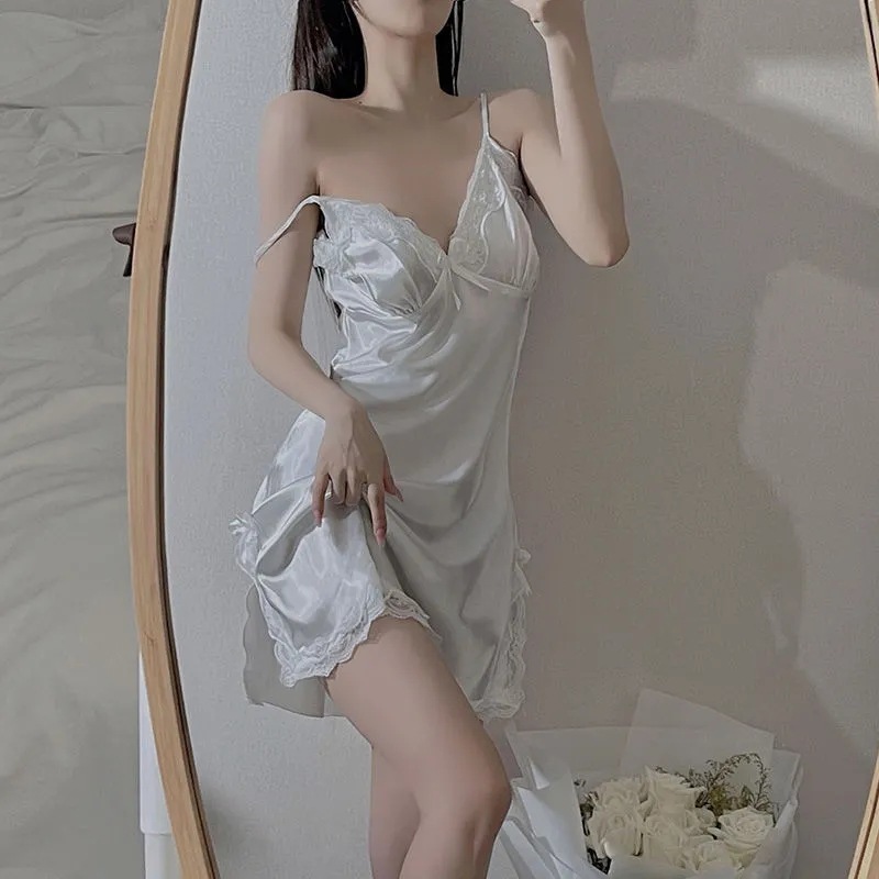 2026 verano vestido de pijama de mujer cojín de pecho sexy pijama de cuello en V encaje seducción de seda imitación ropa para el hogar