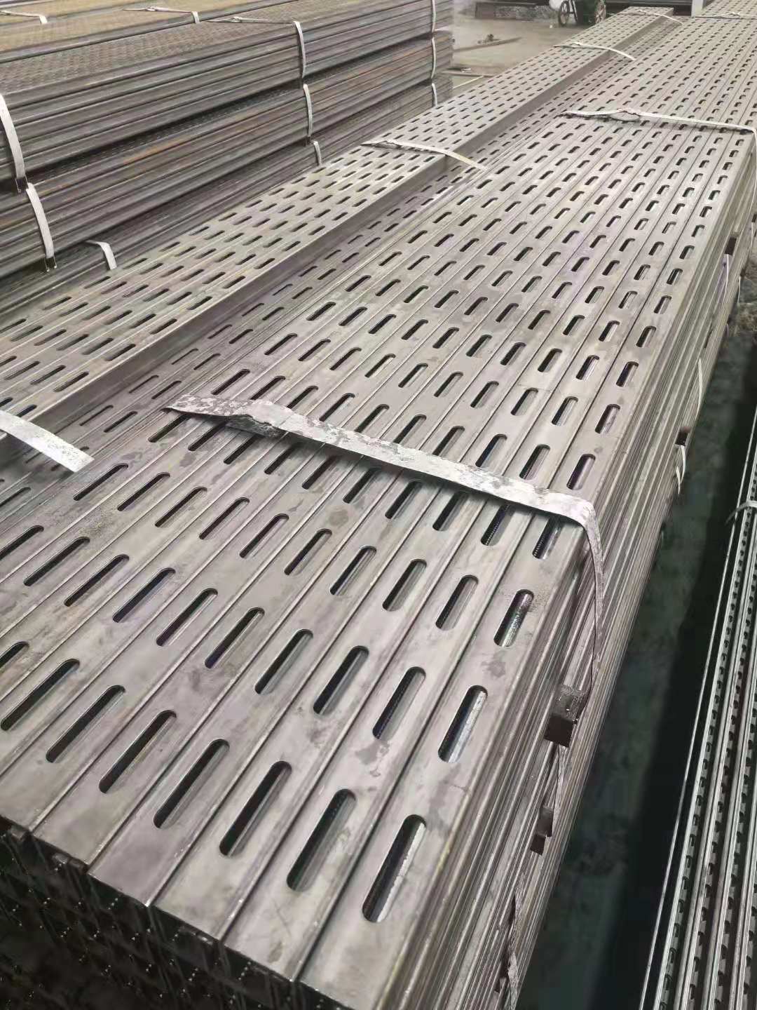 四川槽钢厂家 C型钢 冷弯镀锌 抗震支架管道支架光伏支架