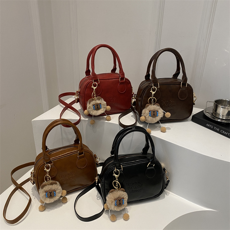 2024 invierno nuevo nicho retrógrado Meirad estilo bolso de mano pequeña bolsa de hombro estilo coreano