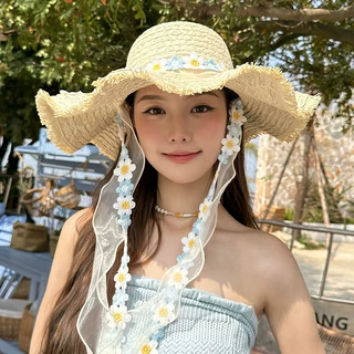 沙滩蕾丝飘带草帽女夏季新款法式度假风花朵遮阳帽大帽檐防晒帽子