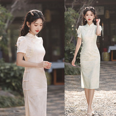 Embroidered silk casual and fashionable short-sleeve cheongsam for young ladies, 2024 spring new improved traditional Chinese floral cheongsam