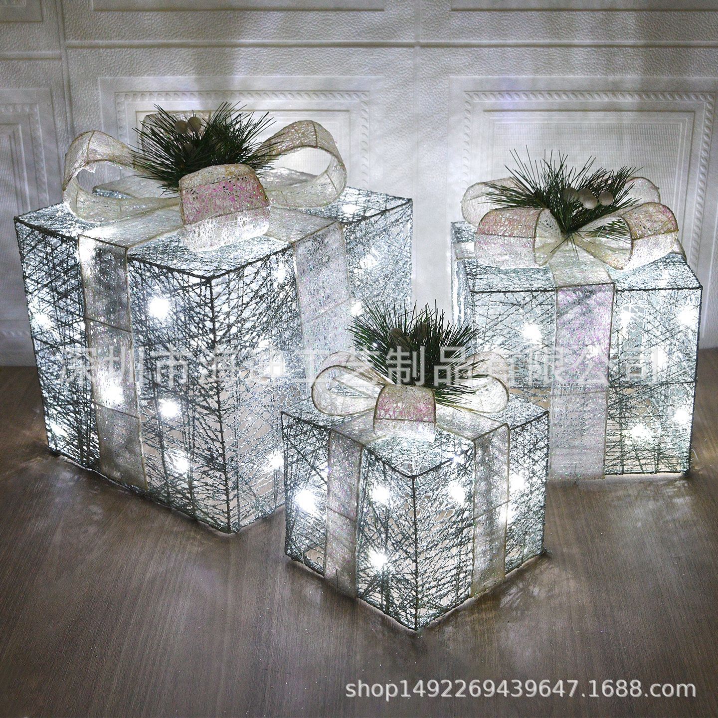 Decoración de Navidad caja de regalos luminosa decoración creativa ventana de baterías hotel árbol de Navidad diseño